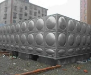 如何确保鹤峰不锈钢水箱的稳固和密封性能